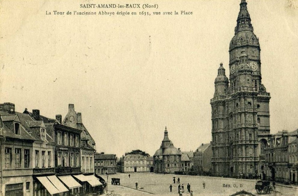 l'abbaye de Saint-Amand sur une carte postale ancienne