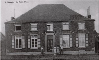 ferme de la petite Dime représentée sur une carte postale ancienne  de Blaugies (hainaut belge)