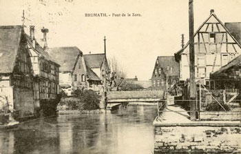 Le pont sur la rivière Zorn à Brumath vers 1932