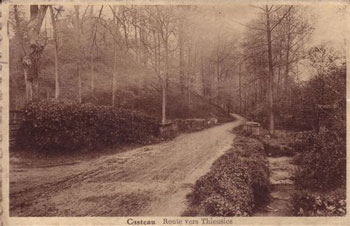 La route vers Thieusies à Casteau sur une carte postale ancienne