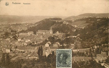 La panorama d'Andenne sur une carte postale ancienne