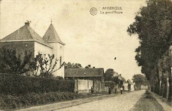 La grand route à Anseroeul sur carte postale ancienne
