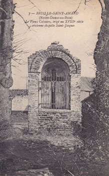 Le vieux calvaire de Notre-Dame-au-Bois à Bruille-Saint-Amand sur une carte postale ancienne