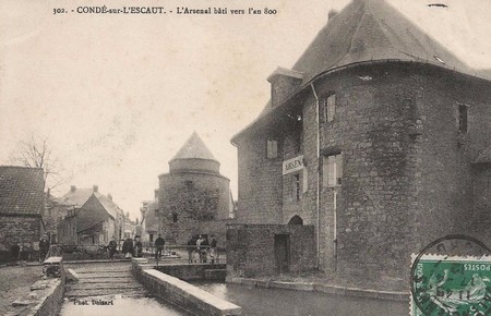 L'arsenal de Condé-sur-L'Escaut sur une carte postale ancienne