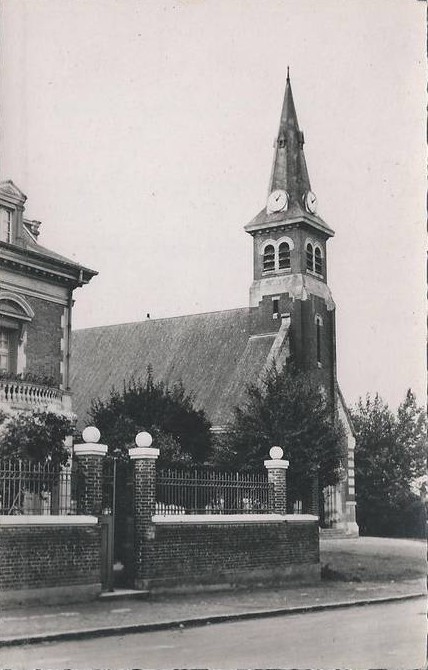 L'église d'Epehy sur une carte postale ancienne