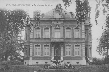 Le château du Maire de Flines-les-Mortagne sur une carte postale ancienne