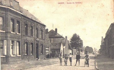 la route du Cateau à Inchy sur une carte postale ancienne