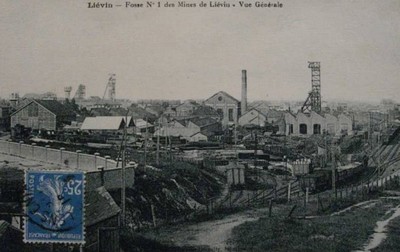 la fosse n°1 des mines de Liévin sur une carte postale ancienne