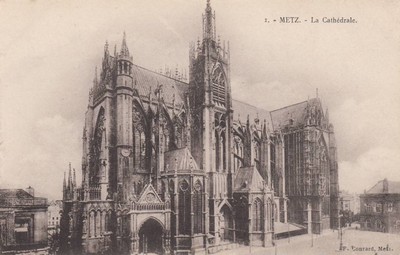 La cathédrale de Metz sur une carte postale ancienne