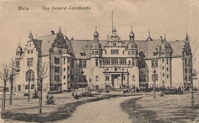 Le Commandement Général de Metz sur une carte postale ancienne