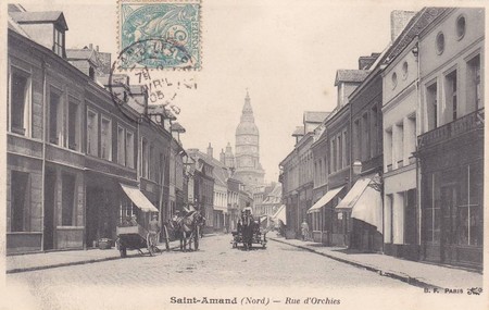 La rue d'Orchies à Saint-Amand sur une carte postale ancienne