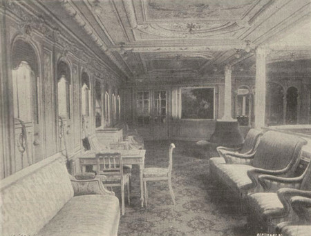 Le grand salon des premières classes à bord du Paquebot la Savoie